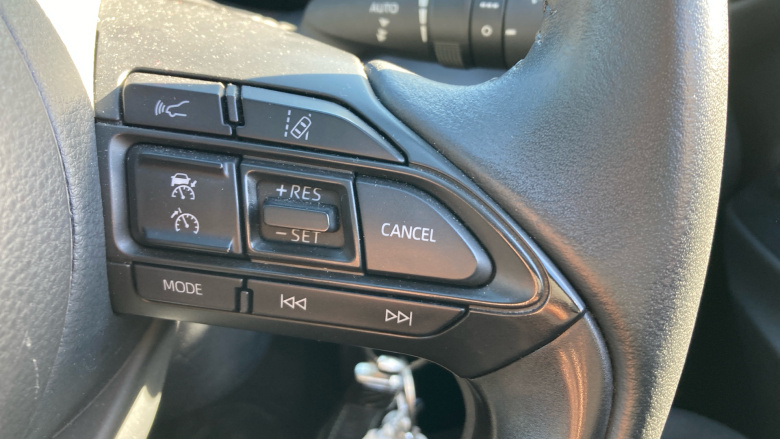 Toyota Yaris 1.5 Hybrid Design 5dr CVT Hybrid Hatchback